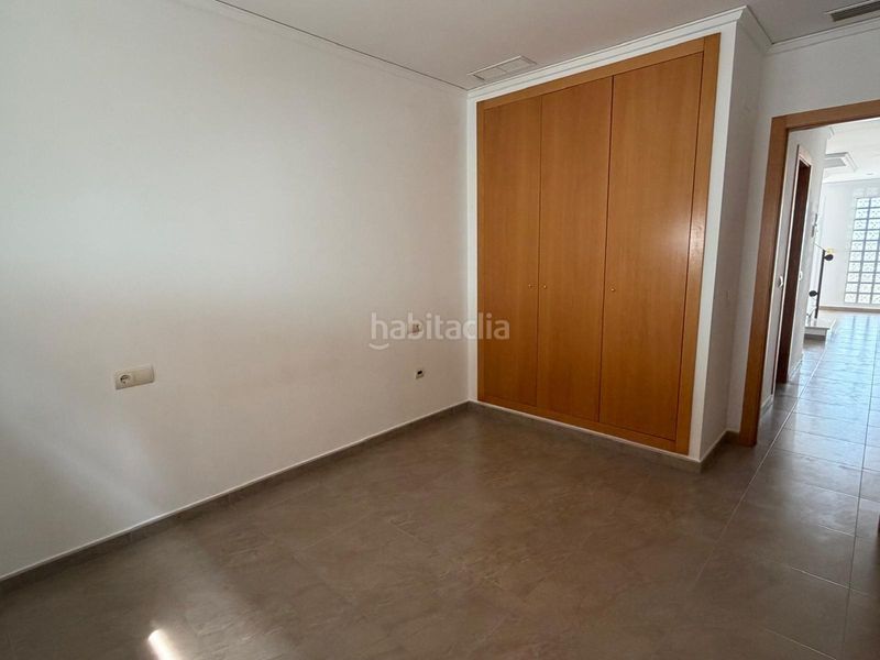 Foto faa03fb8-f20a-4576-9f11-83a790112c68. Casa adossada amb aparcament a Algemesí