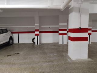 Miete Autoparkplatz  Calle pastoretes. Alg229  plaza rayada de 10m2 en calle pastoretes de algemesi