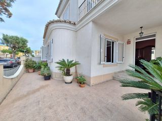 Casa adossada  Calle crist de la sang. Cul806  adosado de 207m2 en calle crist de la sang de polinyà de