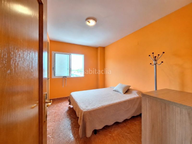 Foto 3e5f99da-fc2c-465a-9136-e188c6220a31. Casa adossada a Polinyà de Xúquer