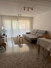 Apartament  Paseo lepant, de. Tav144  piso de 130m2 en tavernes de la valldigna
