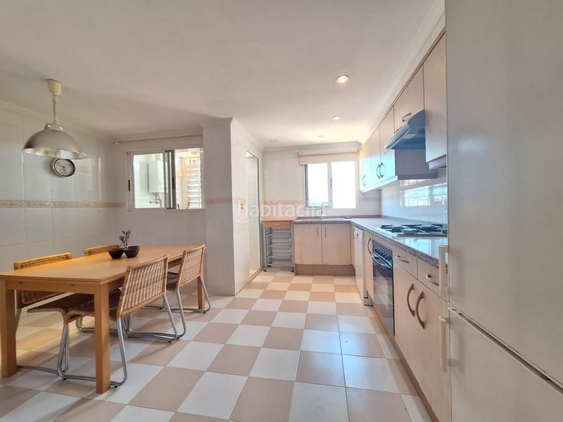 Foto 7bd4e062-8d07-4a7f-a343-9d770886c381. Etagenwohnung mit parking in Caputxins Alzira