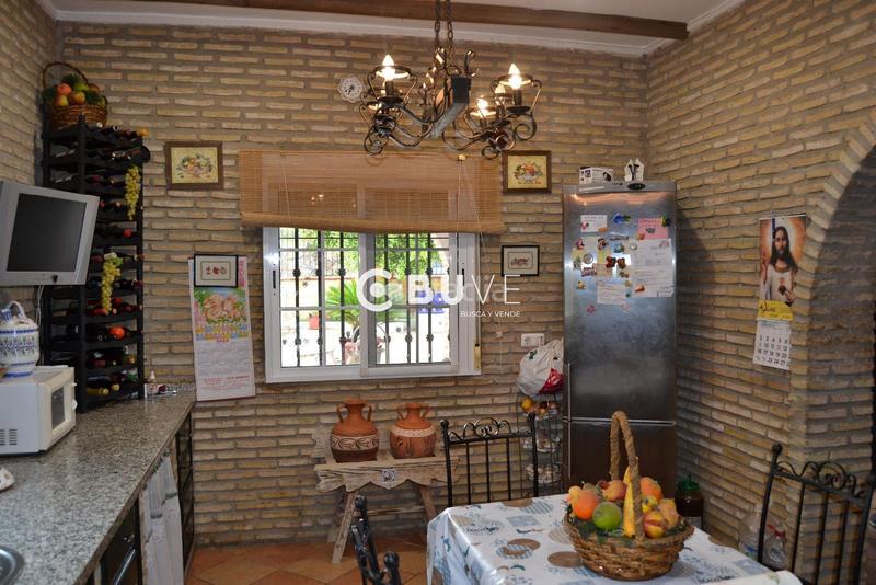 Foto 00fdb8bc-00b8-420e-bcf0-43726b002613. House with parking pool in Sanlúcar la Mayor