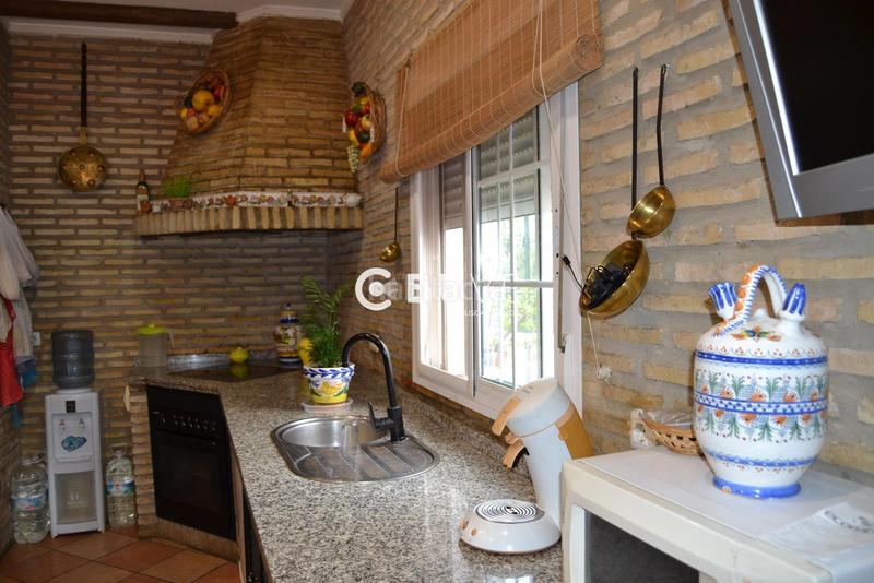 Foto 7afc50c2-0bfa-46f0-87aa-decdc3fd1aea. House with parking pool in Sanlúcar la Mayor