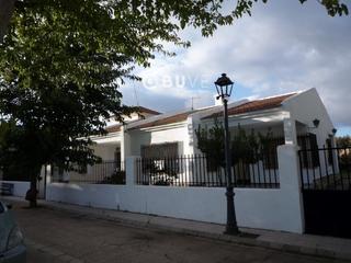 Maison  De la glorieta. Se vende casa en peñascosa, albacete