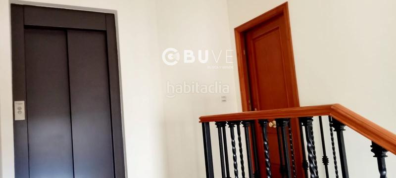 Foto b7ceb14a-544b-48e2-9d5e-85b7bde133f0. Casa adossada amb aparcament a Carlota (La)