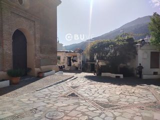 Edificio in Libertad