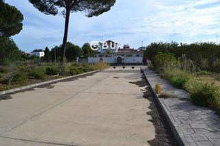 Terreny residencial a Hinojos. Suelo urbanizable de 11098 m2 en hinojos