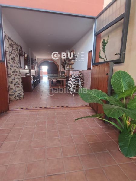 Foto a811cc81-e097-4c37-aad1-a4fa6f83d2a0. Casa amb calefacció aparcament piscina a Robledo (El)