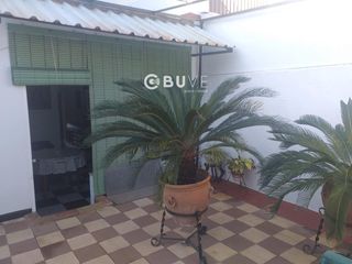 Casa  Diego franco. Se vende casa de pueblo de 200 m en hinojos
