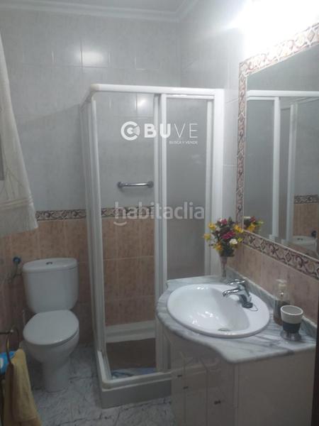Foto 9a7e2ba2-84a8-4e89-8383-0a7a0f01be2f. Casa con parcheggio in Pilas