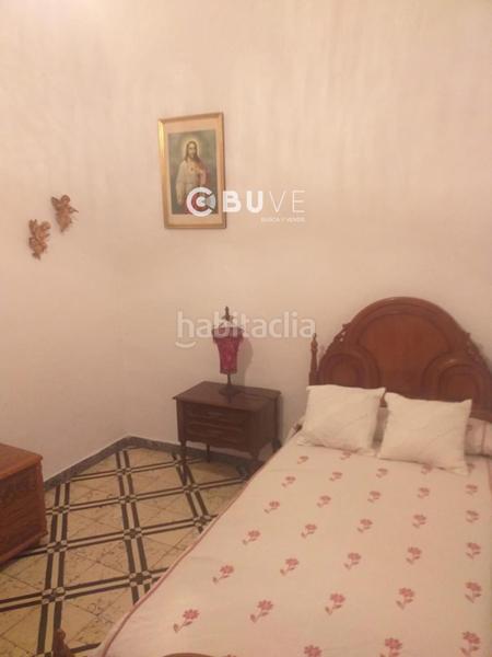 Foto cc9579ec-a180-4e4f-b3ea-2735326662b9. Casa con parcheggio in Pilas