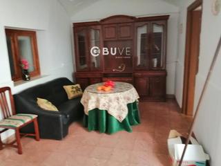 Casa  Doctor fleming. Se vende casa de 5 hab en solana de los barros