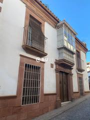 Maison à Montoro. Se vende casa de 2 plantas en montoro, cordoba