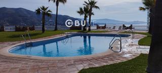 Casa  Alclub. Se vende casa adosada de 3 habitaciones en almuñecar