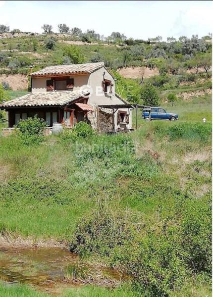 Foto c0a840c0-01a7-4479-bf9e-3fb184bc7ee3. Chalet se vende casa en terreno en alquezar , huesca en Alquézar