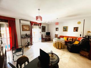 Appartement  Félix rodríguez de la fuente,. Se vende piso de 4 hab en fernan  nuñez , cordoba