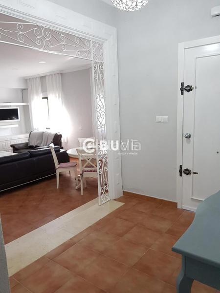 Foto 7af5ff1d-e650-4897-a48c-ab05140a1567. Casa se vende chalet independiente en utrera en Palmar de Troya (El)