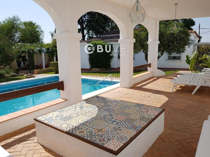 Foto d1c007ba-447b-4088-a4e5-6e07d9cfd17f. Casa se vende chalet independiente en utrera en Palmar de Troya (El)