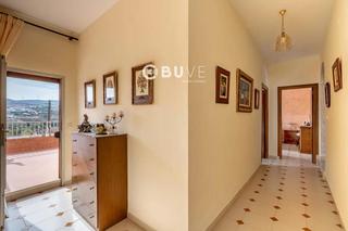 Haus  Del parque san isidro barriada atalaya. Se vende casa con bar en villanueva de algaidas, málaga