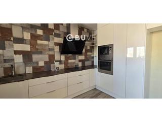 Pis  Major. Se vende piso de 5 hab en almacelles