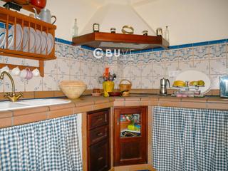 Casa  Chamizo. Se vende casa de 4 hab en camas