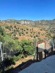 Maison  Los labrados. Se vende cortijo rustico de 1 hab en sayalonga, malaga