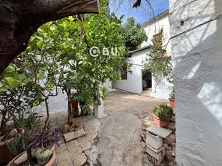 Haus  Malaga,. Se vende casa de 7 habitaciones en villanueva de algaidas