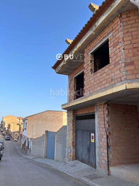 Foto 56ea2038-f5ef-4c8c-9ba0-acdbaa9fba42. Haus mit parking in Salar