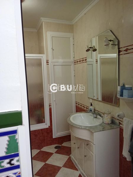 Foto f439d40e-3b22-4de6-a5af-63045bf49a26. Casa a Coronil (El)