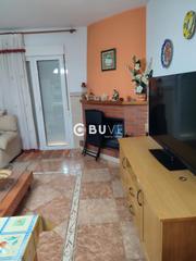 Casa  Santiago. Se vende casa en paterna del rio