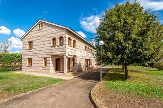 Casa  Santander. Se vende casa villaobispo, león