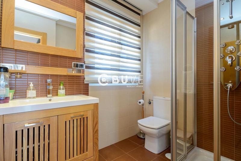 Foto 9153888a-b6ea-49ac-b30c-8939fe0bf1f4. Casa adosada se vende adosado en la playa en Santa María del Mar - El Puerto Castrillón