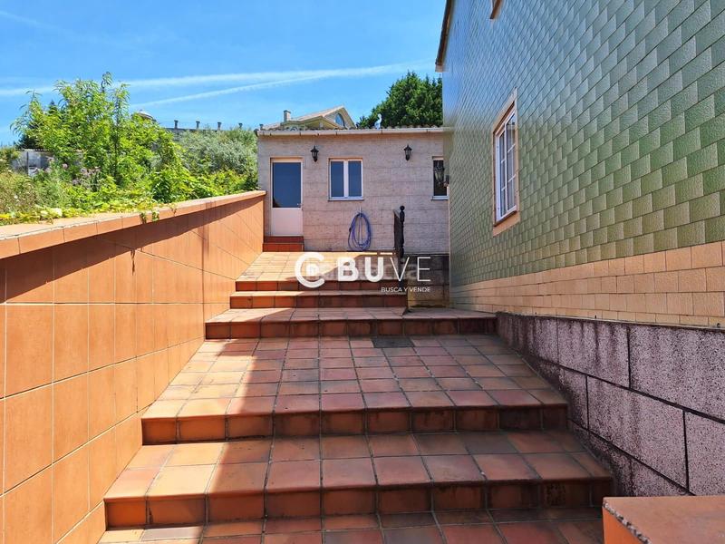 Foto 94a8fea9-8104-4386-82b2-21a6542c6637. Casa se vende casa en vilagarcia de arousa en O Carril Vilagarcía de Arousa