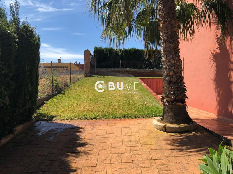 Foto e07d253b-c1cb-4a36-a723-94ae38892c14. Casa adosada se vende adosado en terreno rustico en en Conil de la Frontera