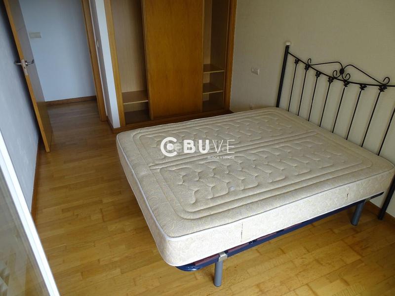 Foto ed83c9a2-5782-4408-81fc-d3a7aff3e27c. Piso se vende piso de 2 hab en vilagarcia de arousa en Vilagarcía de Arousa