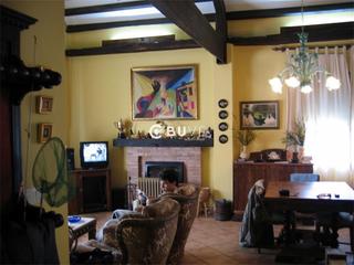 Casa  Buenos aires. Se vende chalet  de 4 hab en ribeira