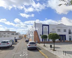Pis a Isla Cristina. Buve invest ofrece oportunidad de inversión piso en isla cristin