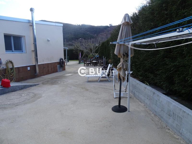 Foto f8a087e0-7983-4483-972e-4facbc0b234d. Xalet amb calefacció piscina a Cotobade