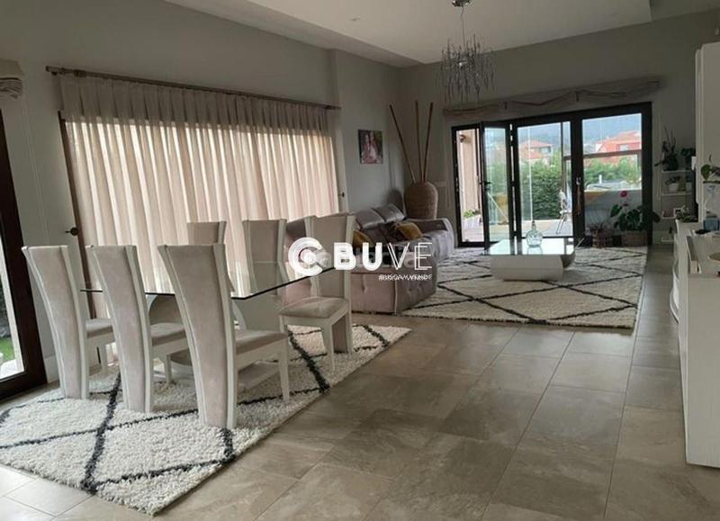 Foto d91a87d1-4608-4aab-8138-7f89165c3a85. Chalet se vende chalet independiente en pobra do caramiñal, a coruña en Pobra do Caramiñal (A)