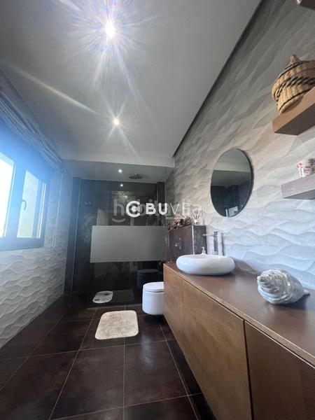 Foto f7b966c9-0273-4652-b6a2-2adad7b22d17. Chalet se vende chalet independiente en pobra do caramiñal, a coruña en Pobra do Caramiñal (A)