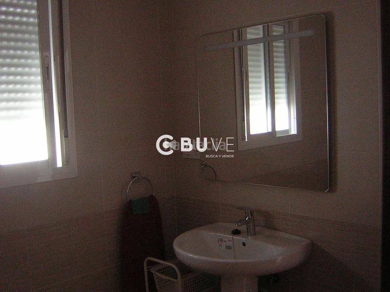 Foto e2fdfe8b-a023-47a1-8acf-c34f56c9d9db. Maison jumelée avec parking dans Castilblanco de los Arroyos