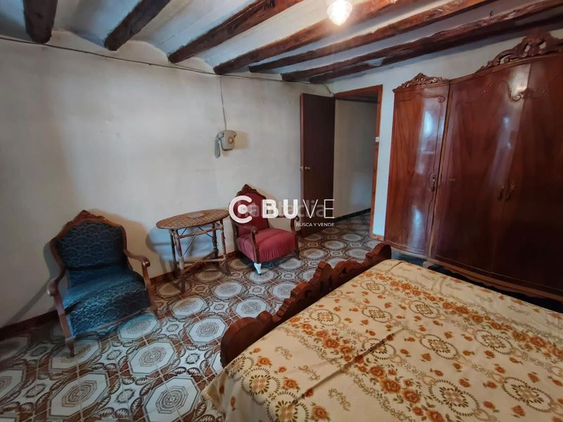 Foto 78b664ee-6984-4ede-aeb8-596b6ff7c28d. Casa amb calefacció aparcament a Tírig