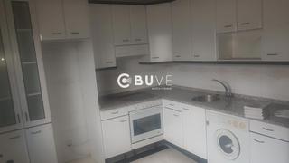 Appartement  Regimiento de toledo. Se vende piso de 4 hab en zamora
