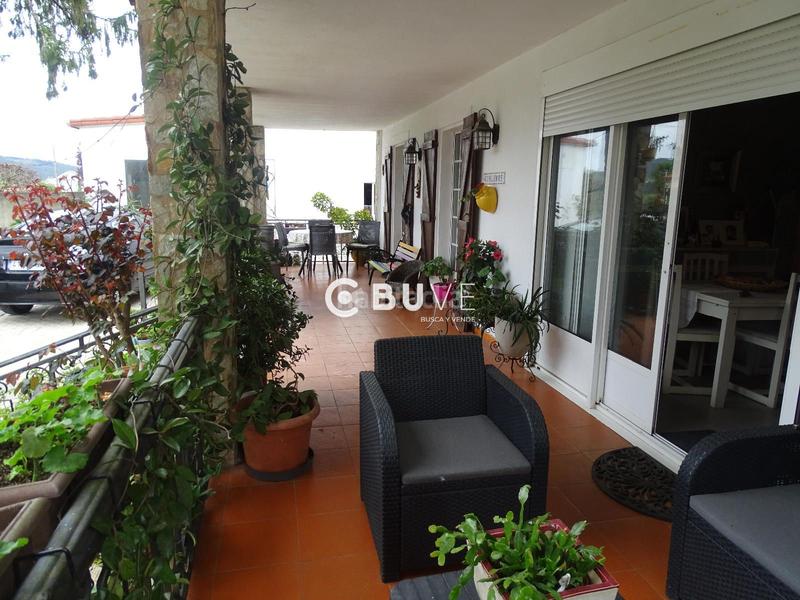 Foto 44647c9a-3948-4c2f-a76b-a64a2689a011. Xalet amb calefacció aparcament a área de Ames Ames