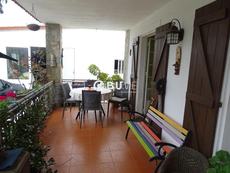 Foto 5090003e-2993-417d-83c2-760874f64467. Xalet amb calefacció aparcament a área de Ames Ames