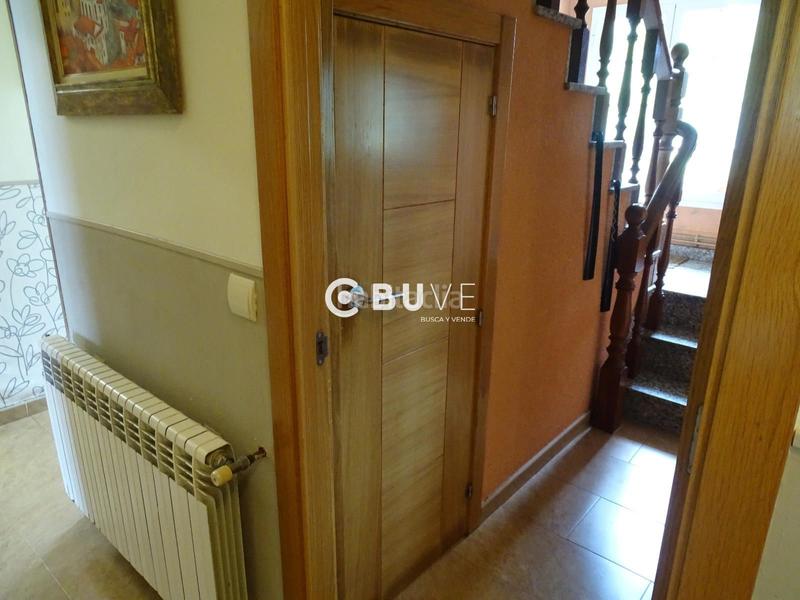 Foto 94456e86-1b06-42bb-8d8f-28048a603c7c. Xalet amb calefacció aparcament a área de Ames Ames