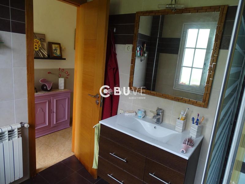 Foto b69e5077-5b9c-4974-9ce2-45dcd1ea530a. Xalet amb calefacció aparcament a área de Ames Ames