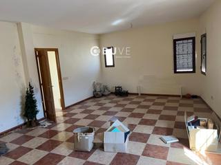 Haus  N/a. Oportunidad de inversión en horcajo de santiago!