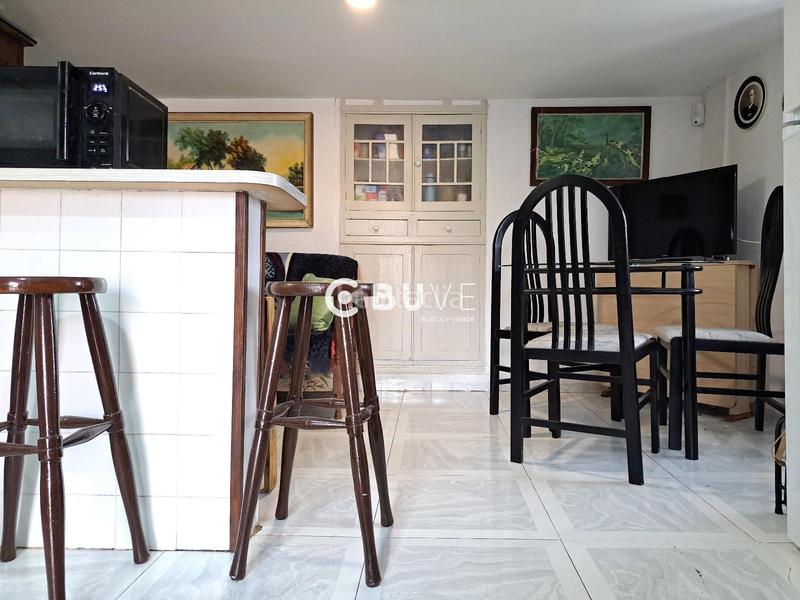 Foto 3a18c08d-c833-4f0a-bed2-21d010feade4. Casa adossada amb calefacció a Grado